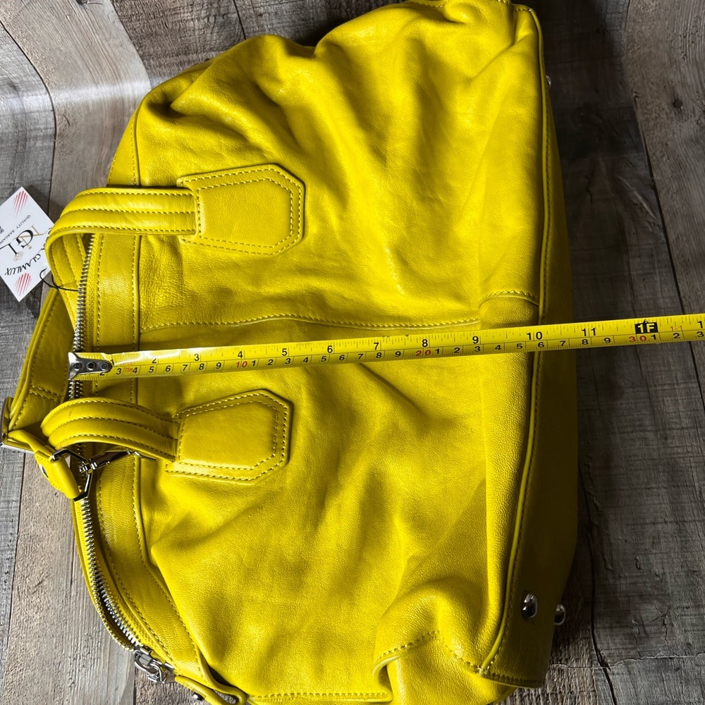Finn Esker Yellow Women's shoulder Crossbody Bag - Picture 15 of 16
